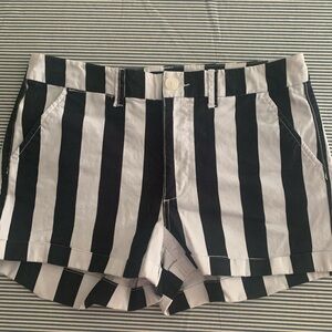 American Eagle Shorts Size 12